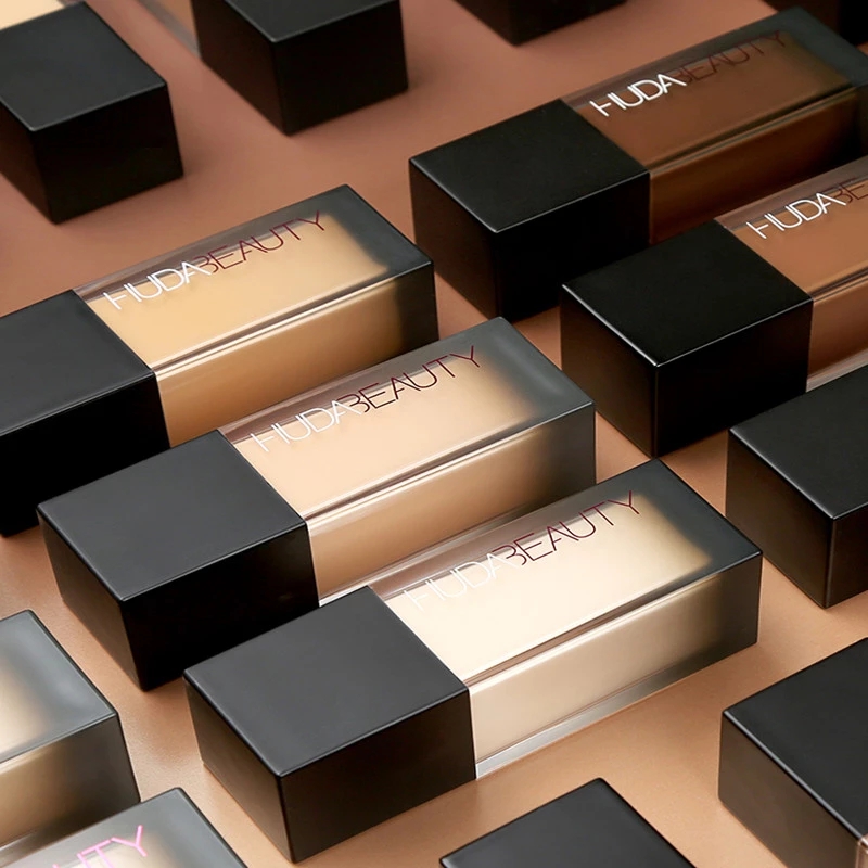 NUDE Flawless Liquid Foundatio - Beauty Huda Makeup reseña y precio